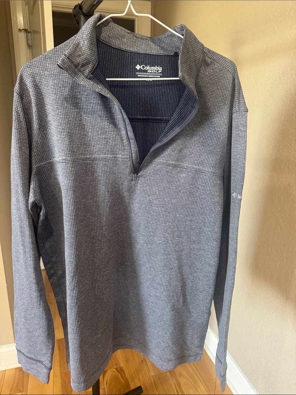 Columbia Men’s Navy Textured Golf Quarter-Zip Pullover